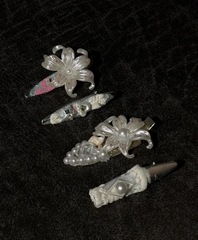 Vintage White Floral Pearl Hair Clip Set