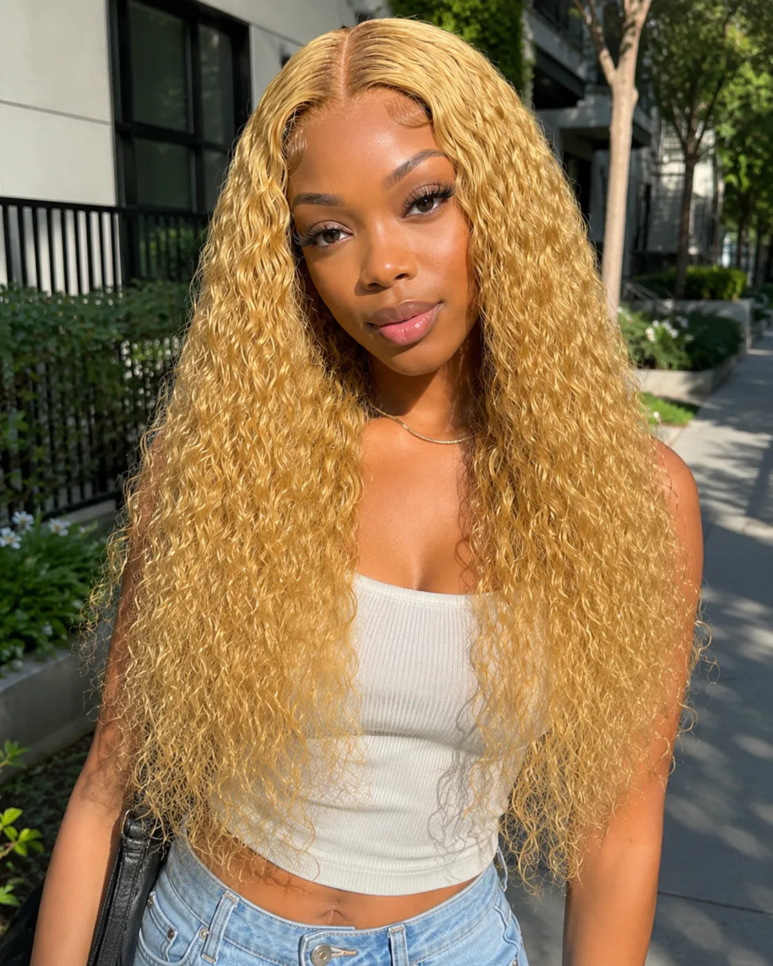 100% Human Hair Honey Blonde Water Wave Wig 13x4 | Glueless, Natural Look
